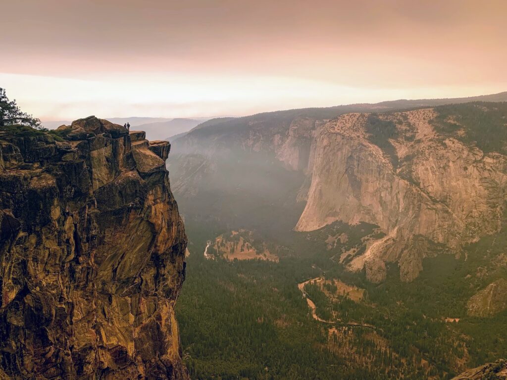 Taft Point Yosemite national park