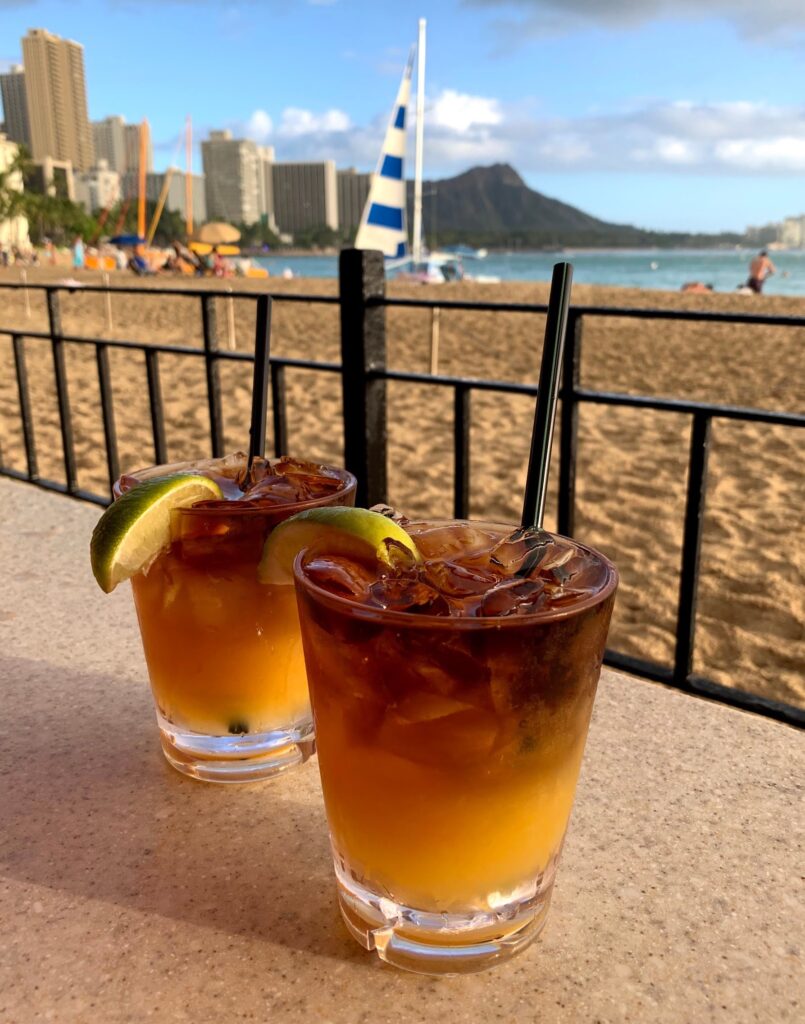 Mai Tai at Hawaii, Hawaii Packing List PDF