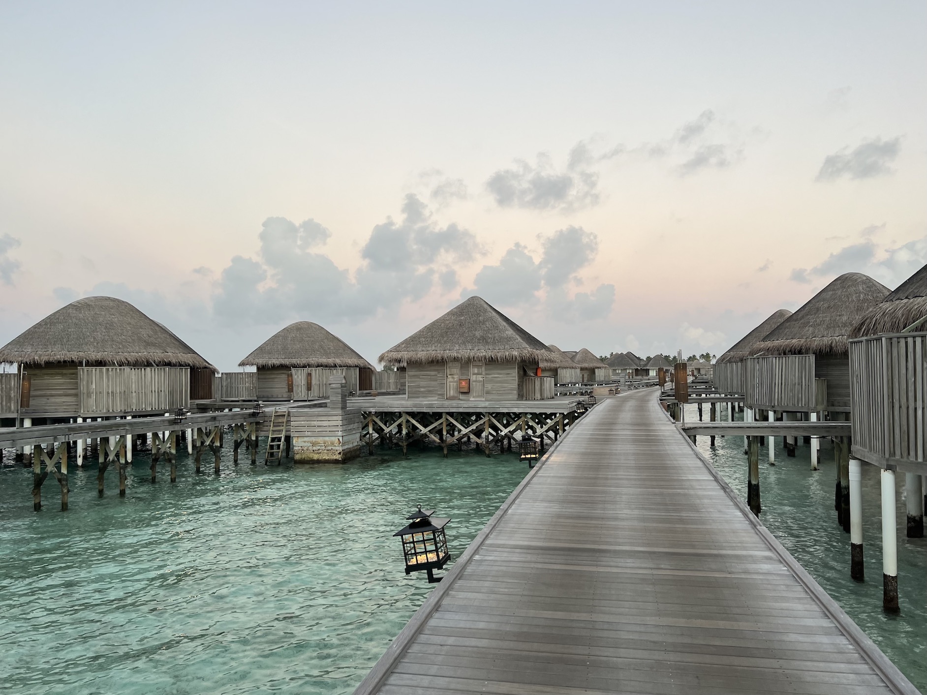 Water villas in the Maldives, Constance Halaveli