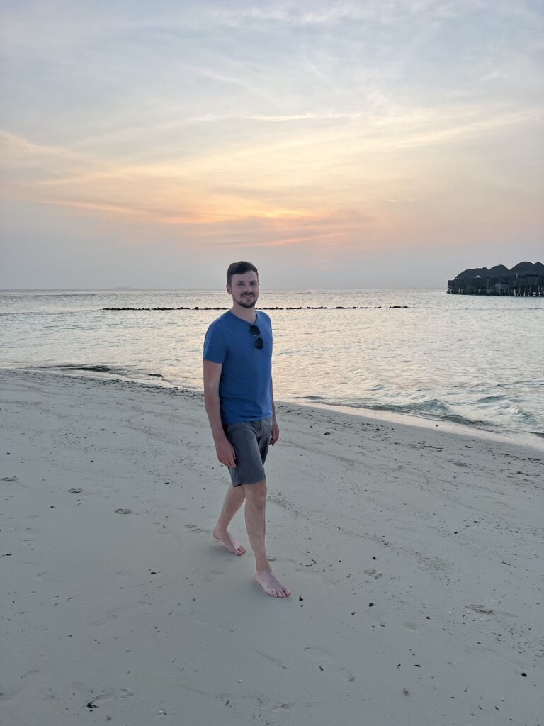 Linen shirts, Hawaii Packing List PDF, Packing List for Hawaii