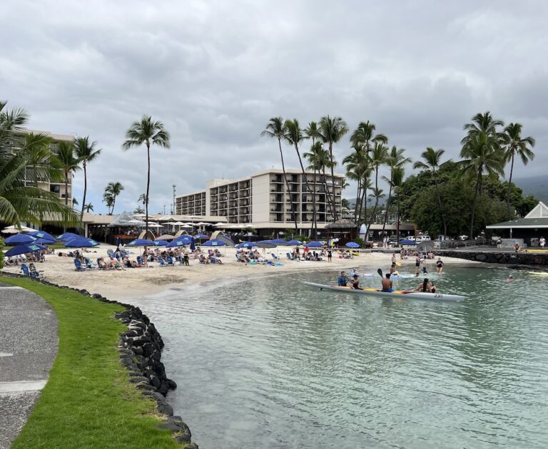 Kamakahonu Beach: Big Island 3 day itinerary