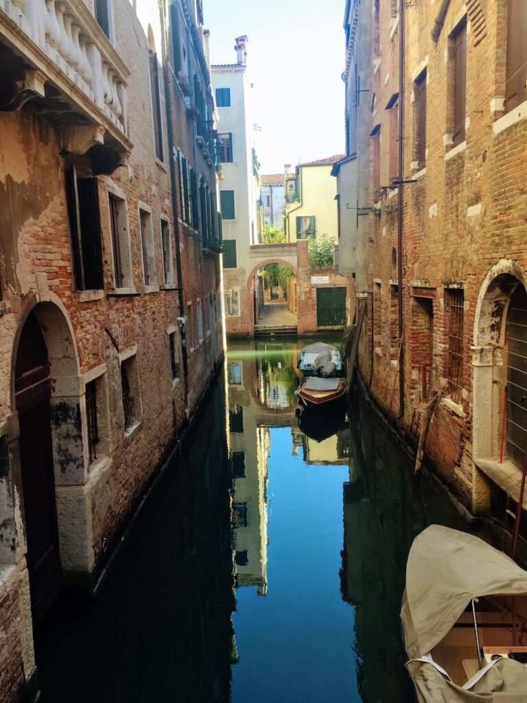 Gondola rides in Venice (2 days in Venice)