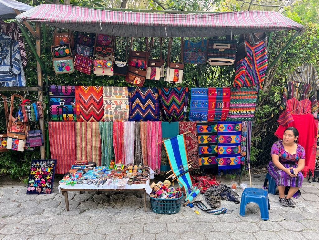 Shops selling Guatemalan textiles (Tipping in Guatemala)