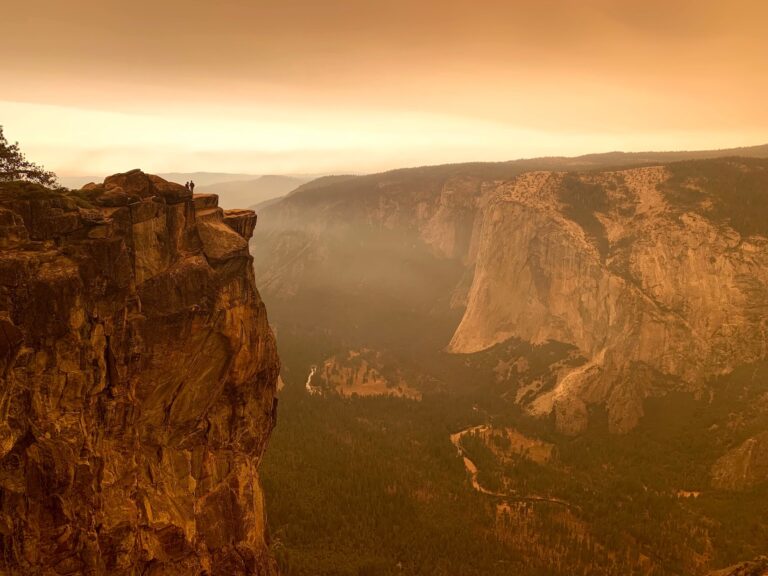 Hiking in Yosemite National Park, California